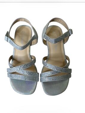Dream Pairs Silver Rhinestone Strappy Sandals size 12